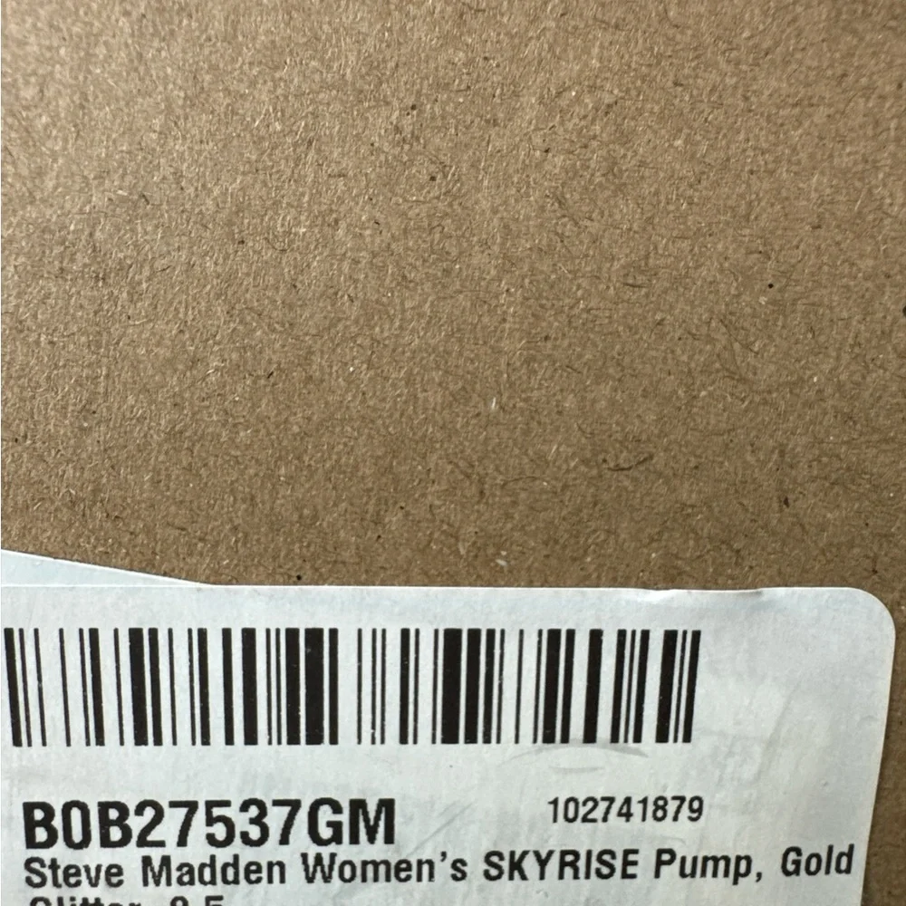 Steve Madden Skyrise Pump Gold Glitter Sz. 8.5 New in Box!